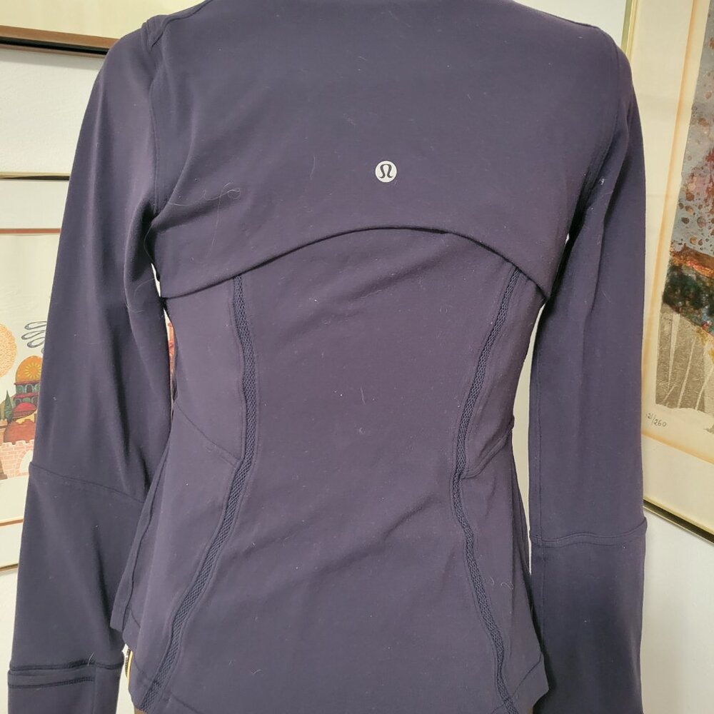 Lululemon Navy Blue Running Jacket Size 10 - Picture 3 of 8